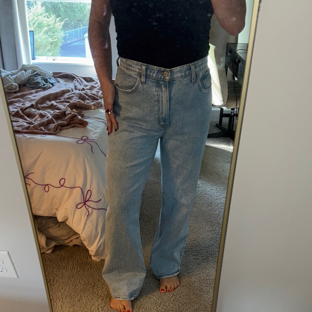 Abercrombie & Fitch Light Blue Straight Leg Jeans - Picture 3 of 3